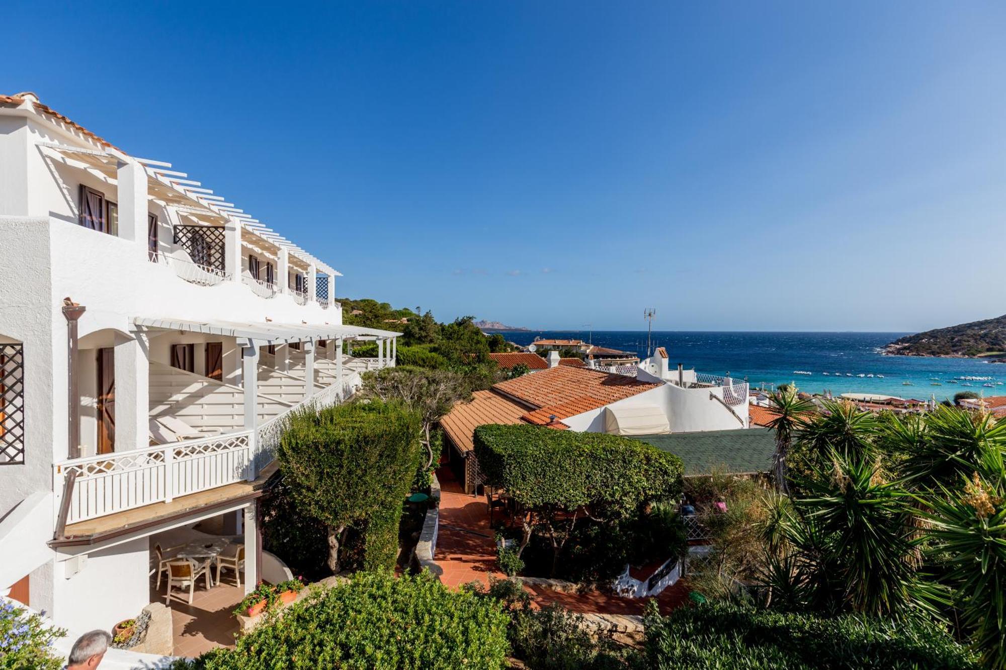 Mon Repos Hotel Baja Sardinia