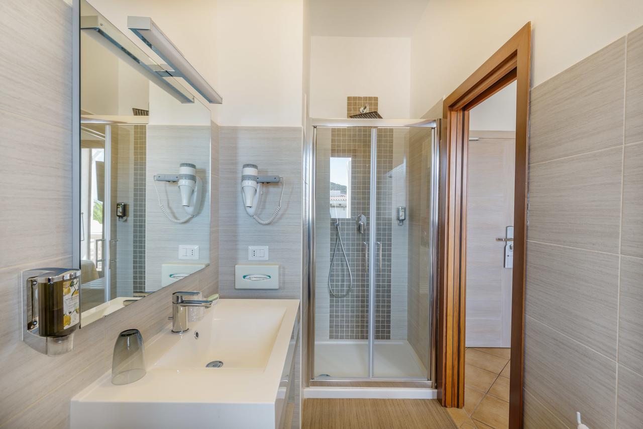 Mon Repos Hotel Baja Sardinia